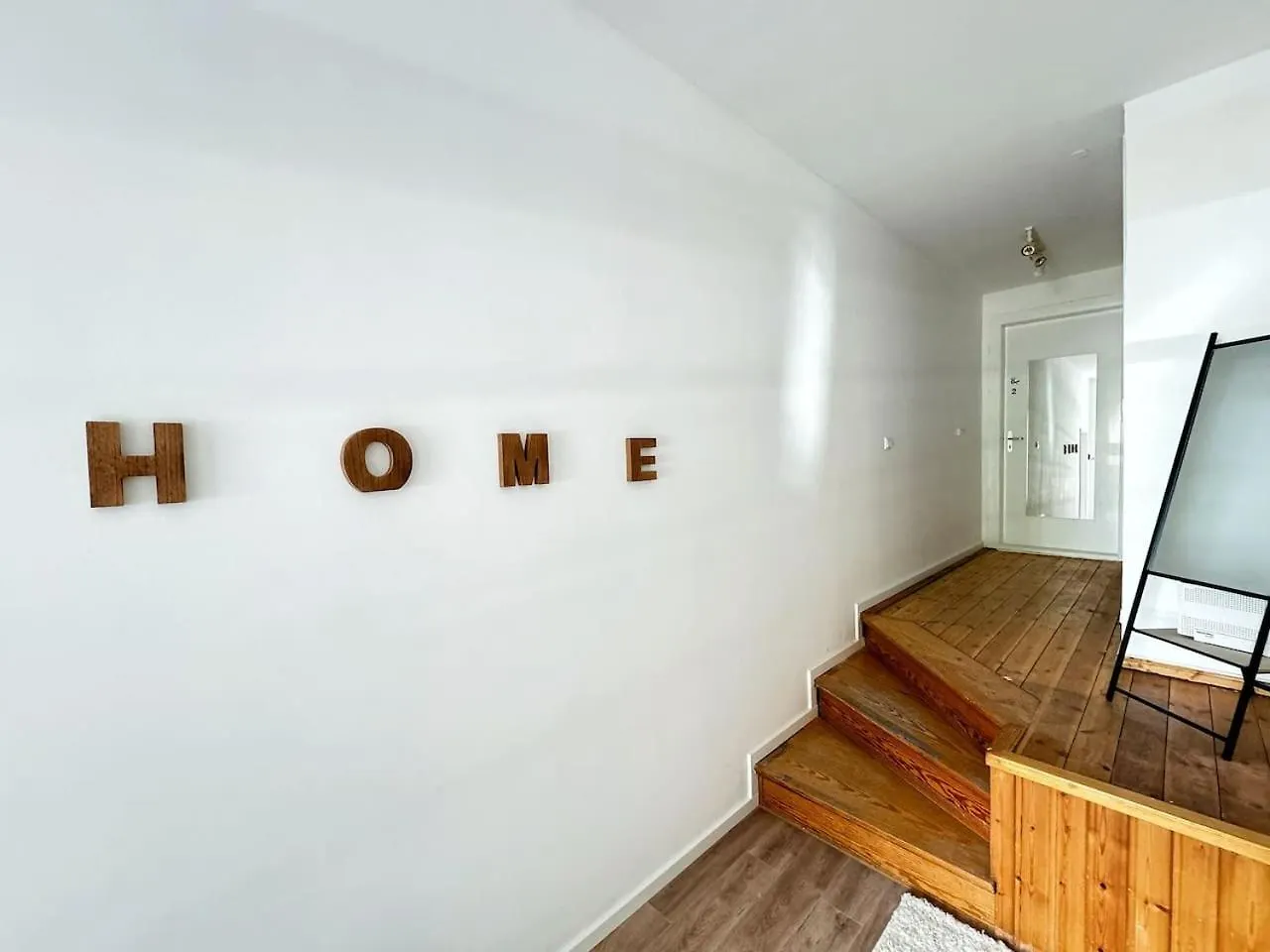 Holidayhome Apartments I Stylish Private Room In Heart Of Berlin-Kreuzberg!